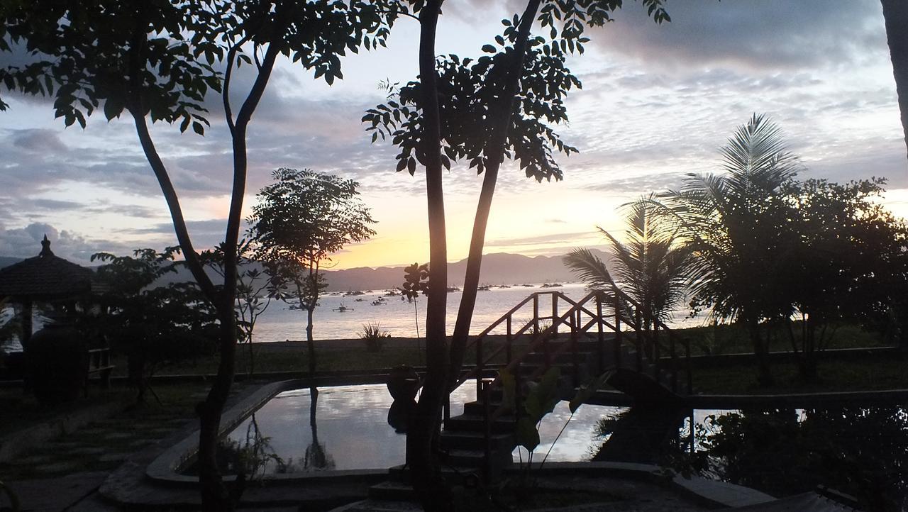Ketapang Resort Karanghawu Exteriör bild