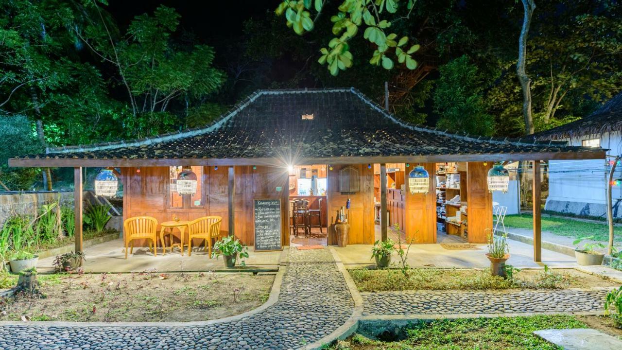 Ketapang Resort Karanghawu Exteriör bild