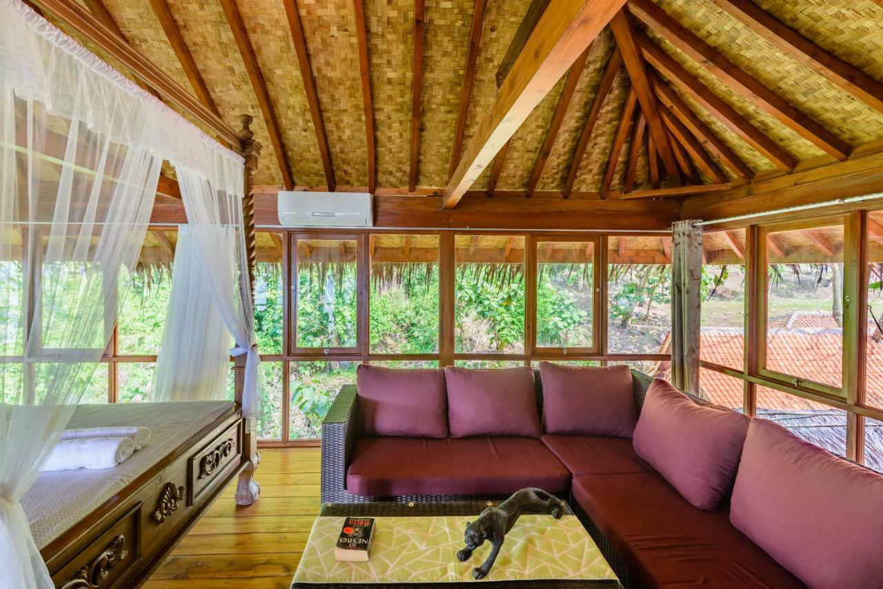 Ketapang Resort Karanghawu Exteriör bild
